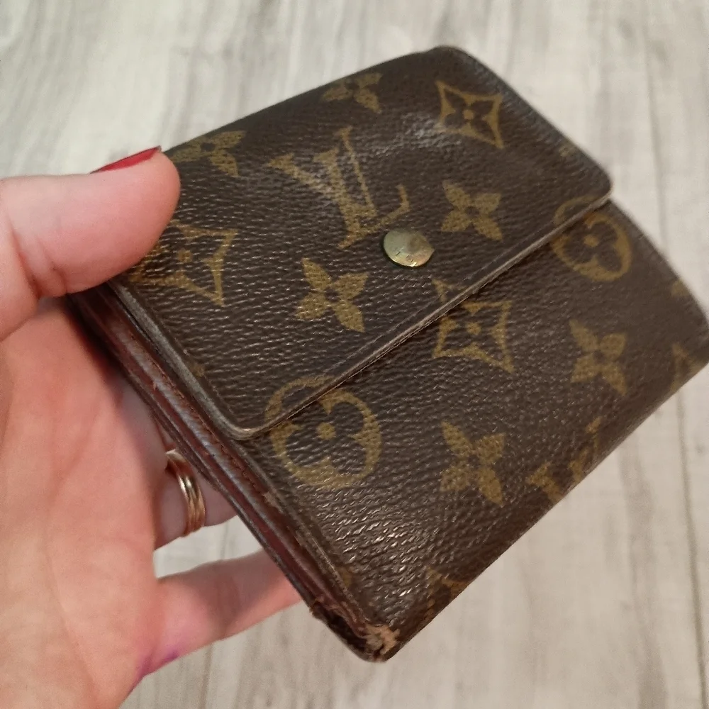Authentic Louis Vuitton Monogram Portefeiulle Elise Trifold Wallet